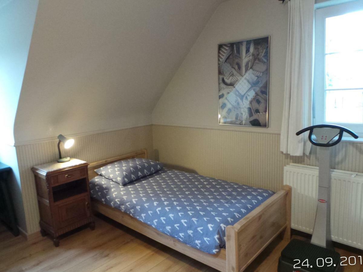 Villa De Ruiter Waasmunster Bagian luar foto